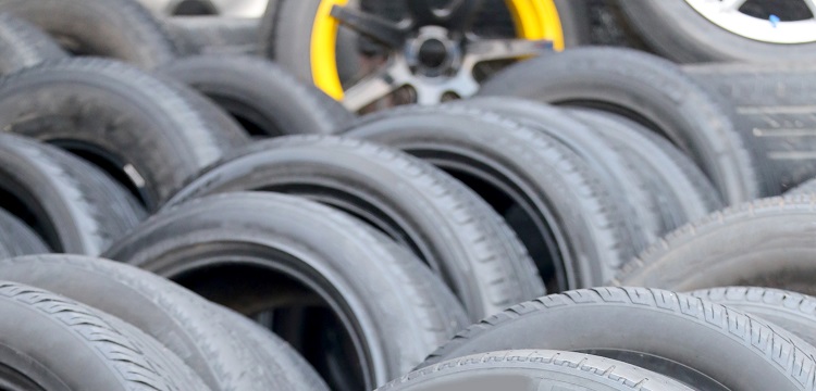 毒物有很多種，毒理學檢測是如何知道哪種毒物 ?在毒性測試方面，AI 已經(jīng)完勝動物，是否意味著 AI 已可以實現(xiàn)對動物實驗的替代 